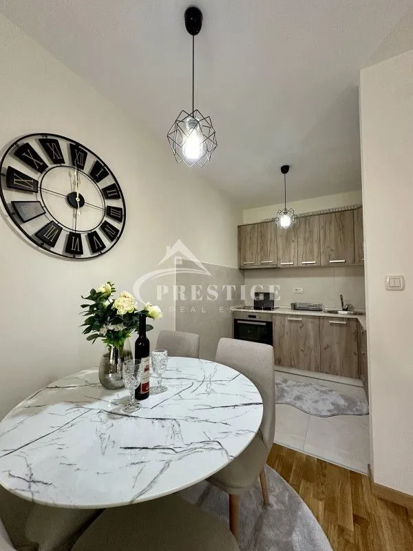 Izdavanje, dvosoban stan, 57m², Zagorič, Podgorica
