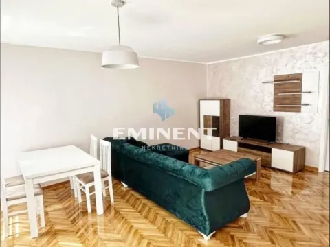 Izdavanje, dvosoban stan, 57m², Stari Grad, Beograd