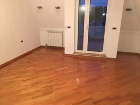 Izdavanje, stan, 300m², Autokomanda, Voždovac Sve Podlokacije - image 6