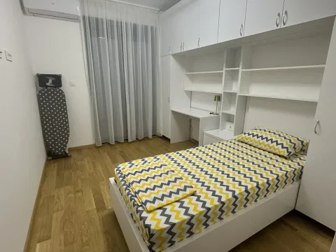 Rent, two bedroom apartment, 69m², City Kvart, Podgorica - image 5