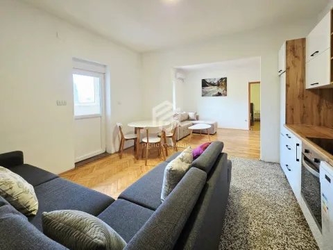 Rent, one bedroom apartment, 55m², Konik, Podgorica - image 1