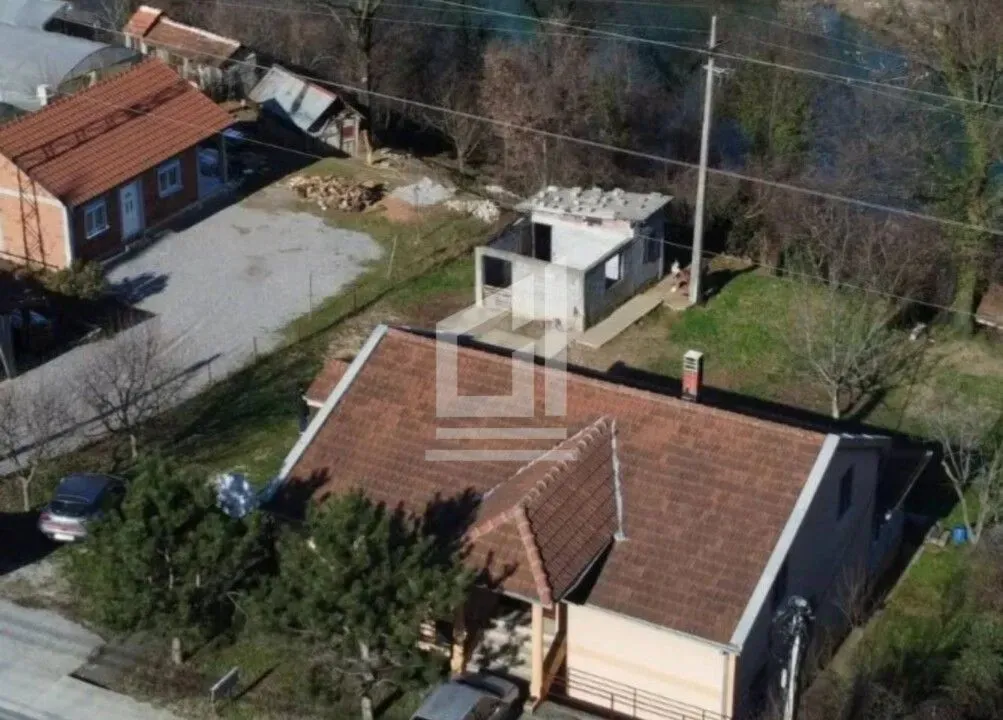 Prodaja, kuća, 260m², Spuž, Danilovgrad