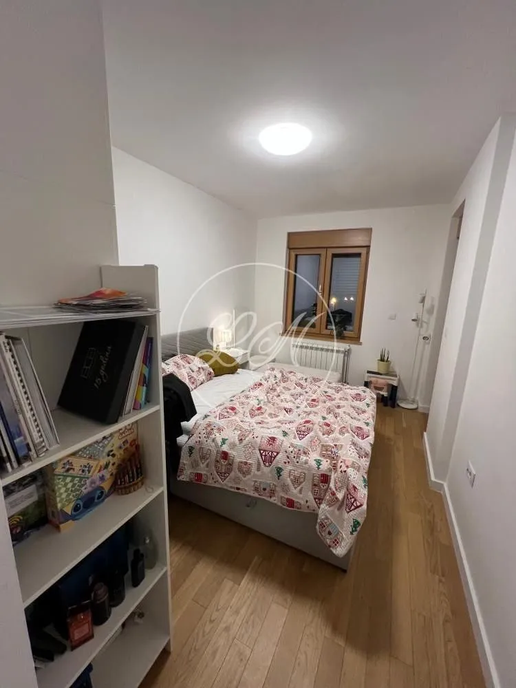 Prodaja, trosoban stan, 71m², Zemun Sve Podlokacije, Beograd