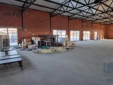 Sale, office space, 2400m², Vranje, Srbija - image 3