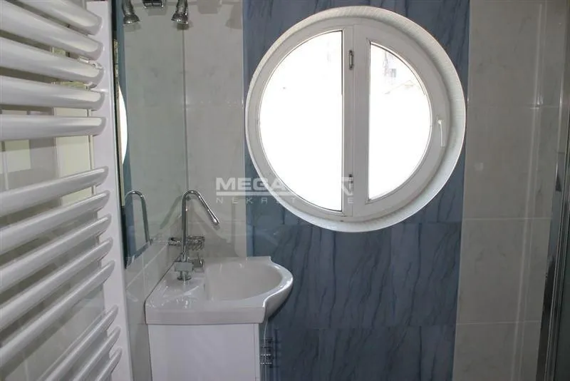 Prodaja, kuća, 215m², Savski Venac, Beograd