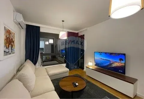 Izdavanje, jednosoban stan, 52m², Šušanj, Bar