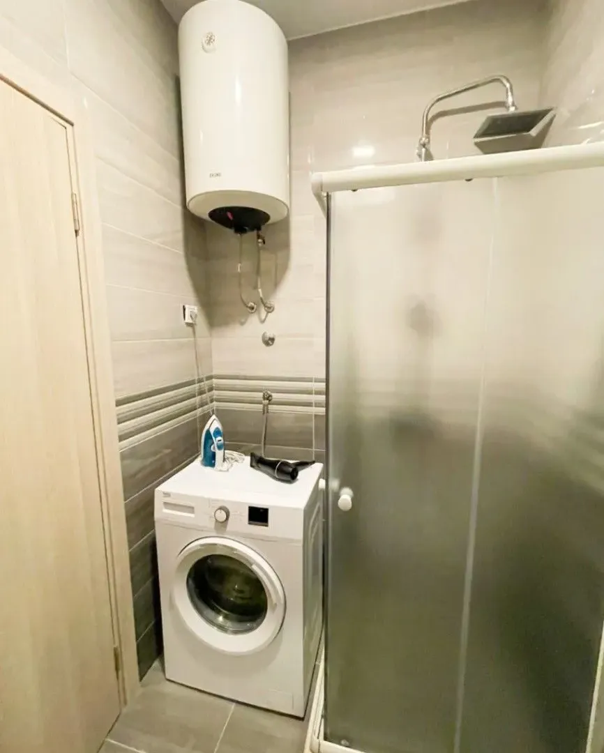 Izdavanje, jednosoban stan, 50m², Stari Aerodrom, Podgorica