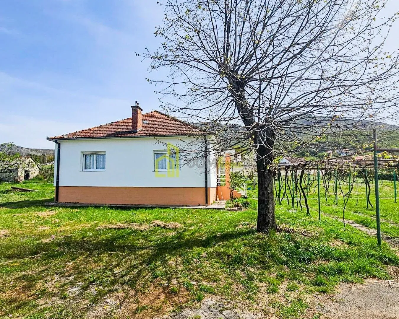 Rent, house, 100m², Zlatica, Podgorica