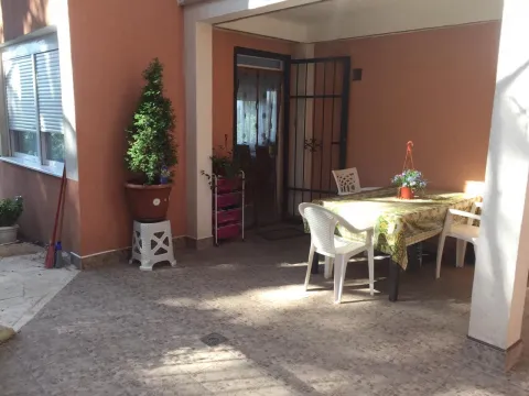 Sale, house, 219m², Šušanj, Bar - image 3