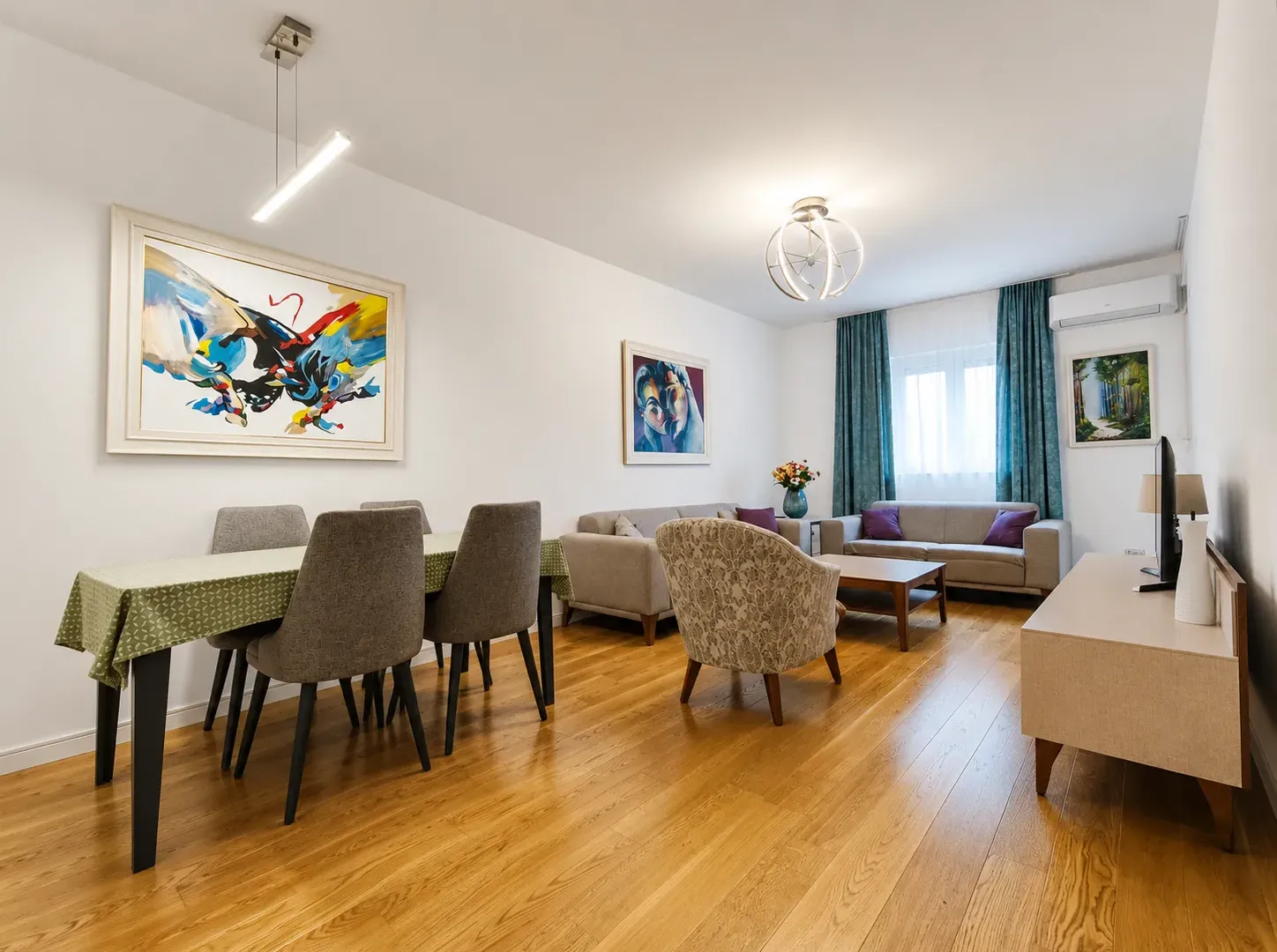 Rent, two bedroom apartment, 70m², Central Point, Podgorica