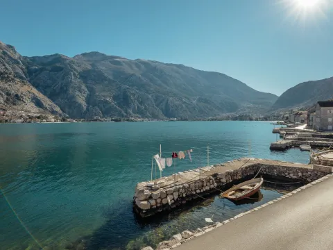 Izdavanje, kuća, 90m², Muo, Kotor - image 21