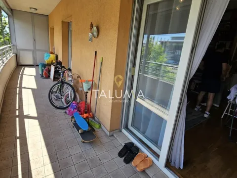 Prodaja, dvosoban stan, 75m², City Kvart, Podgorica - image 14