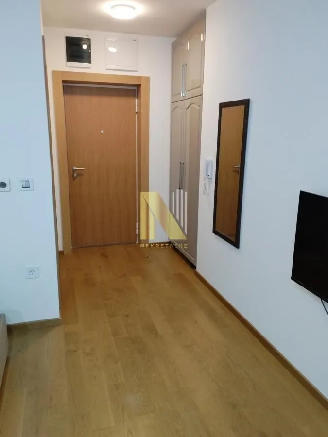 Prodaja, garsonjera, 29m², Bulevar Evrope, Novi Sad Sve Podlokacije