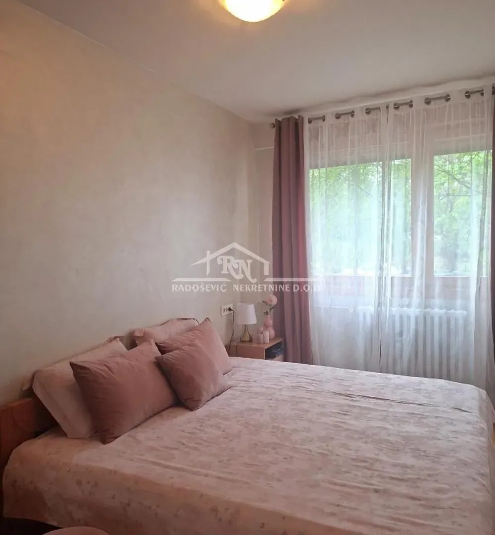 Prodaja, trosoban stan, 77m², Banjica, Voždovac Sve Podlokacije
