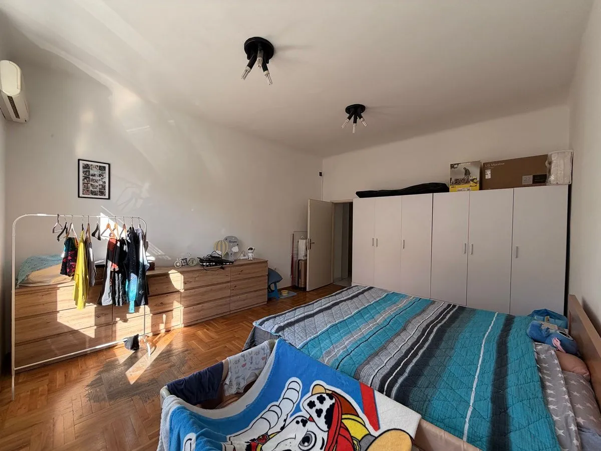 Sale, four bedroom apartment, 106m², Savski Venac, Beograd