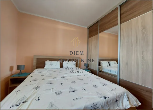 Rent, three bedroom apartment, 130m², Dobrota, Kotor