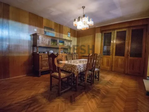 Sale, house, 330m², Masline, Podgorica - image 8