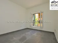 Sale, two bedroom apartment, 74m², Đenovići, Herceg Novi - image 4
