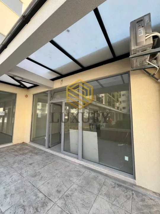 Rent, office space, 49m², Pobrežje, Podgorica