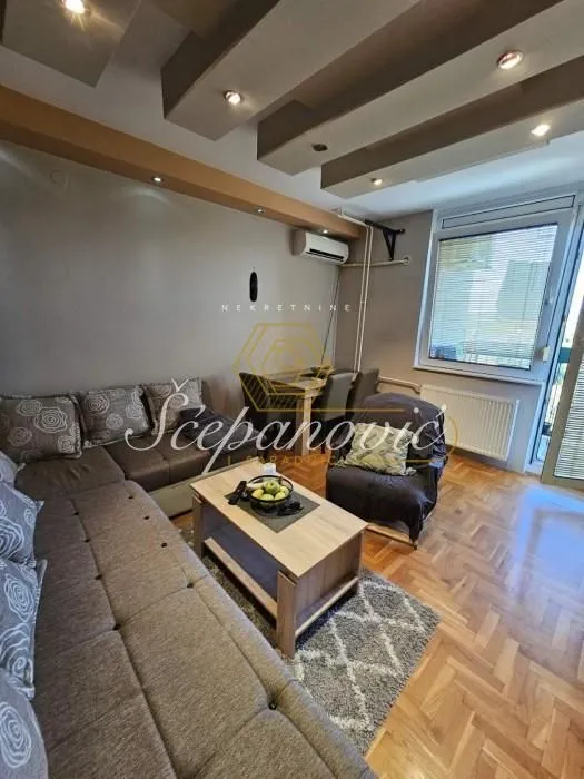 Prodaja, stan, 39m², Šarengrad, Novi Sad Sve Podlokacije