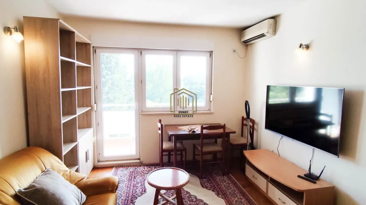 Izdavanje, jednosoban stan, 33m², Preko Morače, Podgorica