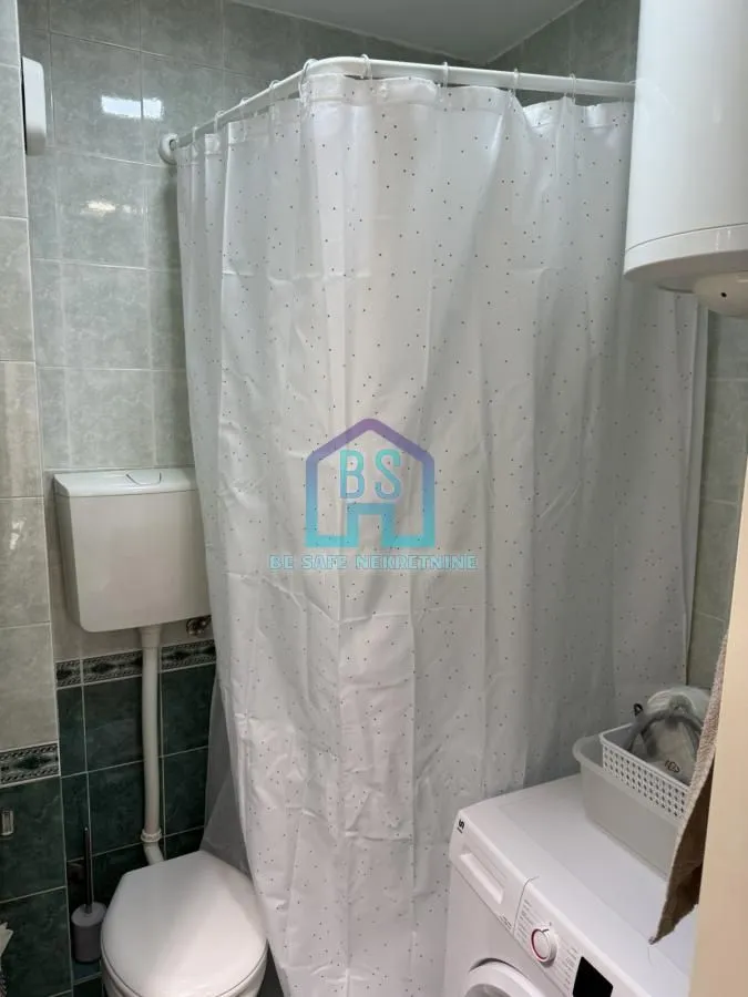 Prodaja, jednosoban stan, 23m², Stari grad, Novi Sad