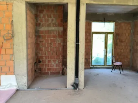 Izdavanje, poslovni prostor, 115m², Radanovići, Kotor - image 4