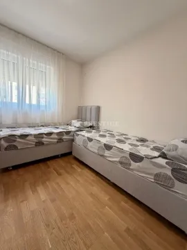 Izdavanje, dvosoban stan, 62m², Pobrežje, Podgorica - image 8