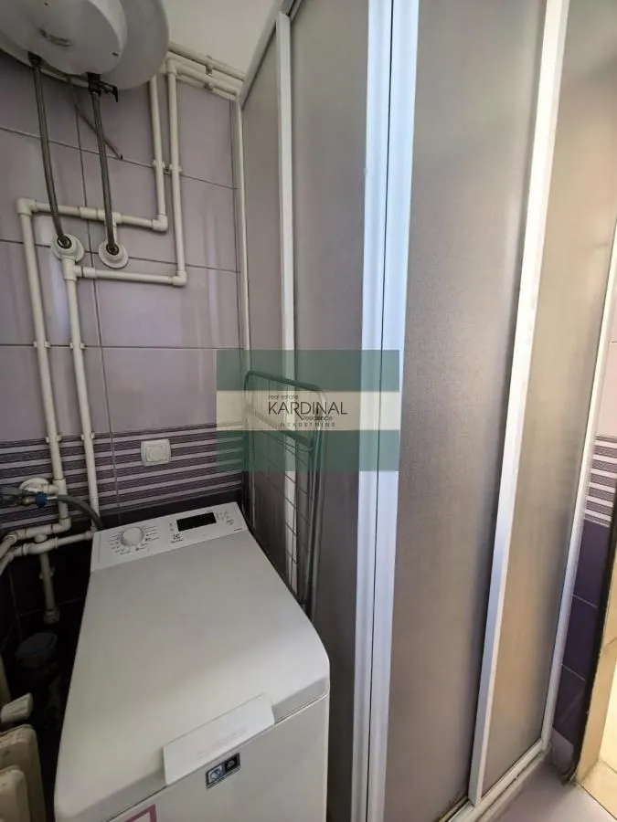 Prodaja, garsonjera, 24m², Centar, Kragujevac