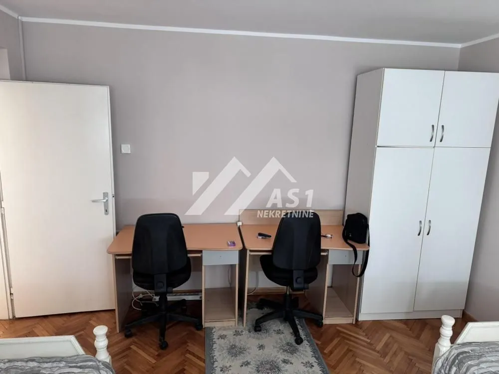Izdavanje, jednosoban stan, 36m², Spens, Novi Sad Sve Podlokacije