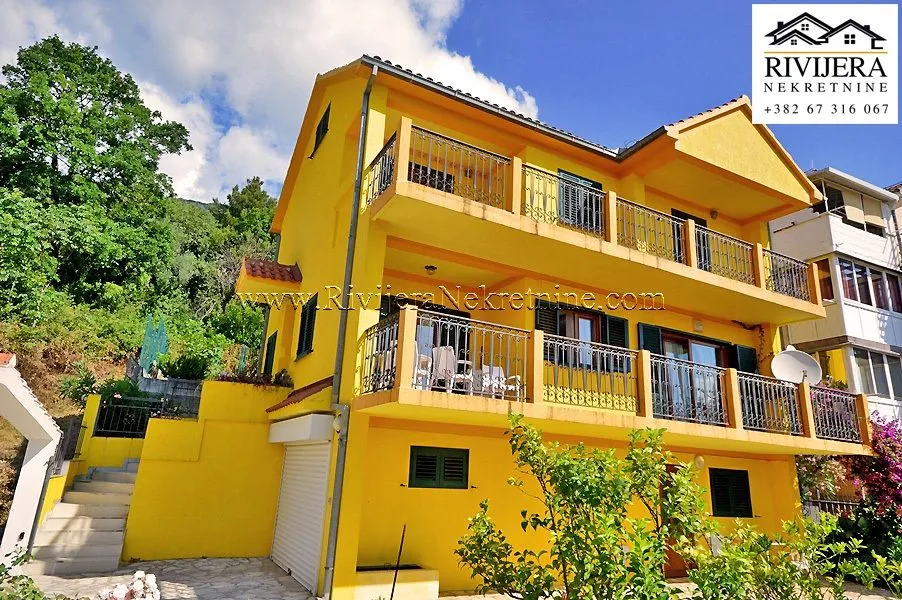 Sale, house, 260m², Baošići, Herceg Novi