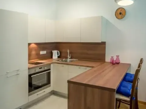 Sale, two bedroom apartment, 55m², Bečići, Budva - image 9