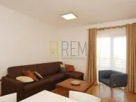 Rent, two bedroom apartment, 70m², City Kvart, Podgorica - image 9