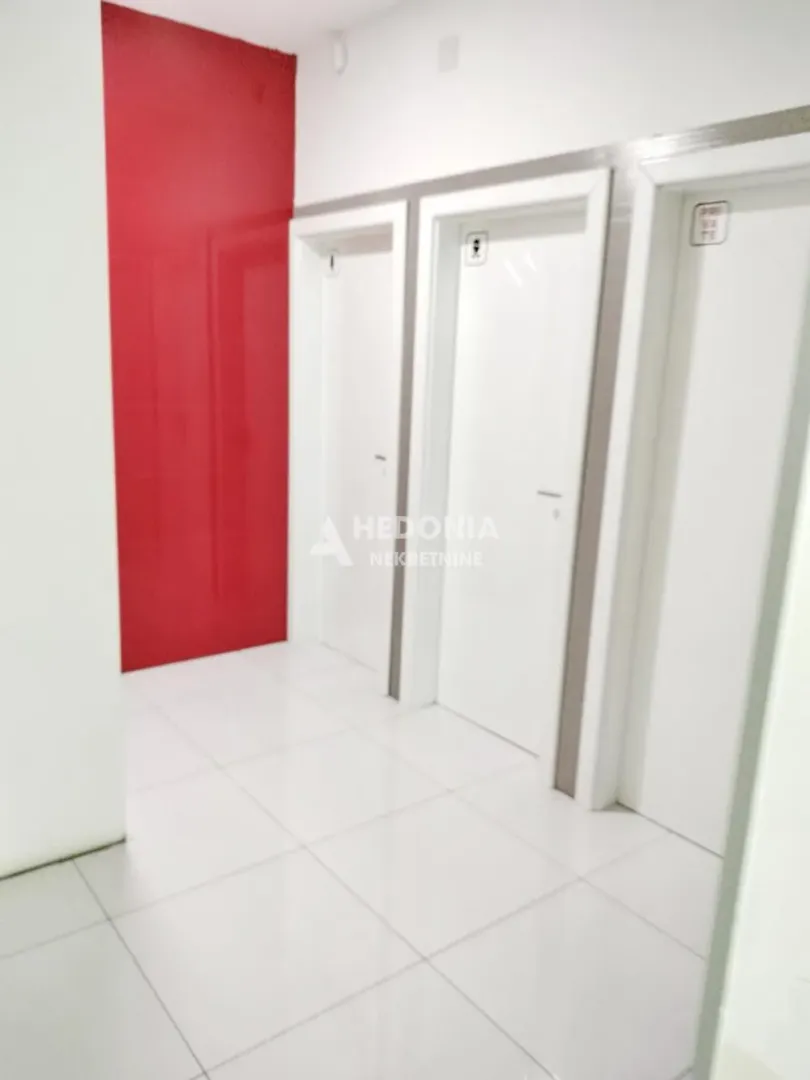 Rent, office space, 190m², Stari Grad, Beograd