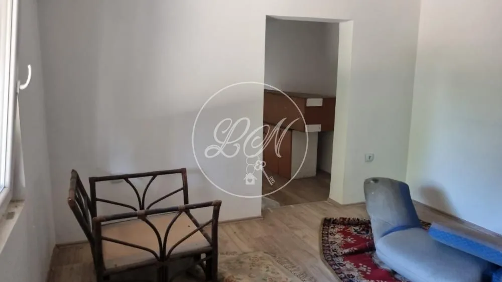 Rent, office space, 300m², Surčin, Beograd
