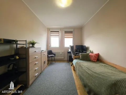Sale, three bedroom apartment, 93m², Novi Beograd Blok 71, Novi Beograd Sve Podlokacije - image 11