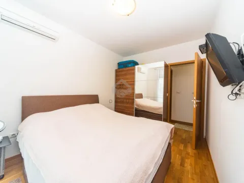 Prodaja, dvosoban stan, 64m², City Kvart, Podgorica - image 8