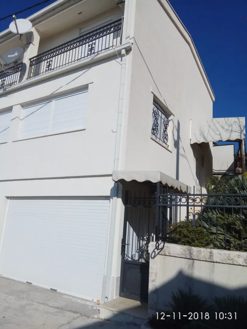 Prodaja, kuća, 200m², Bar, Crna Gora