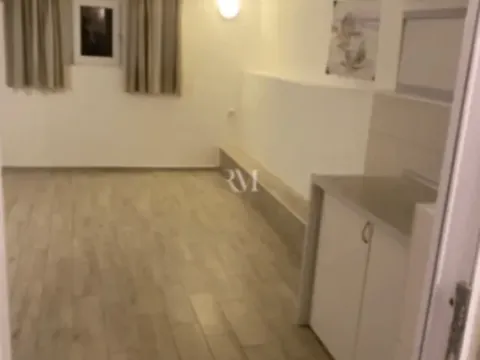 Prodaja, garsonjera, 27m², Mažina, Tivat - image 2