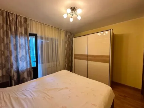 Izdavanje, kuća, 130m², Stari Aerodrom, Podgorica - image 8