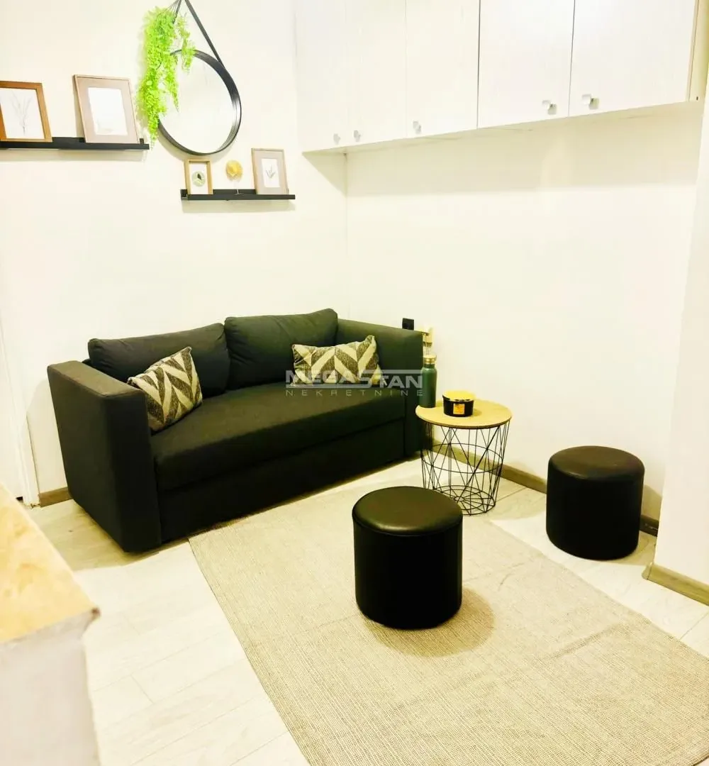 Sale, two bedroom apartment, 35m², Stari Grad, Beograd