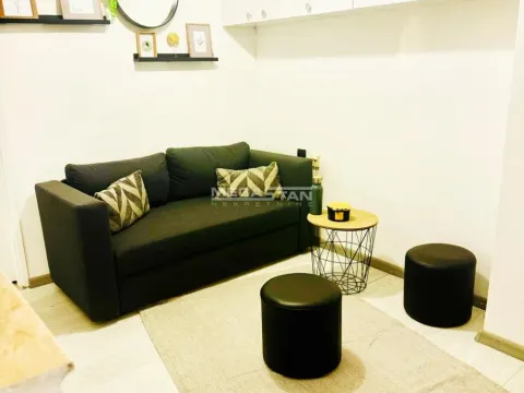 Sale, two bedroom apartment, 35m², Stari Grad, Beograd