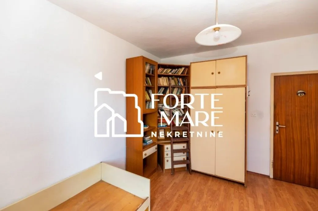 Prodaja, kuća, 250m², Igalo, Herceg Novi