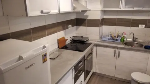 Rent, one bedroom apartment, 52m², City Kvart, Podgorica - image 9