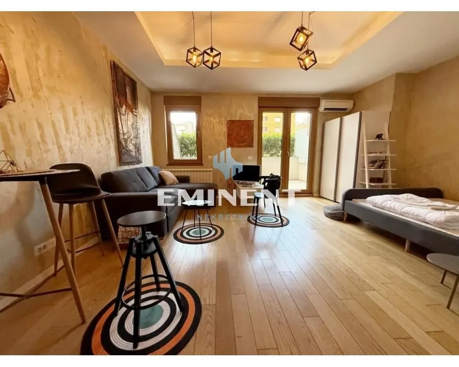 Izdavanje, jednosoban stan, 35m², Novi Beograd Blok 67, Novi Beograd Sve Podlokacije