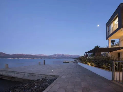 Prodaja, kuća, 390m², Krašići, Tivat - image 6