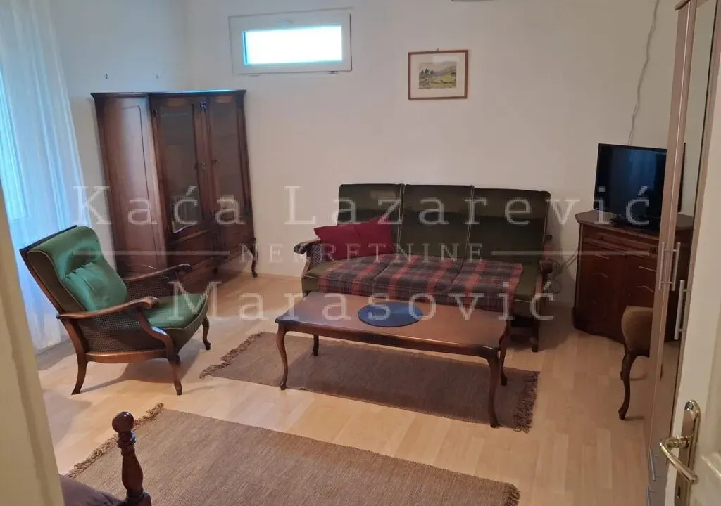 Izdavanje, jednosoban stan, 47m², Stari Grad, Beograd