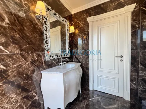 Prodaja, trosoban stan, 640m², Budva, Crna Gora - image 17