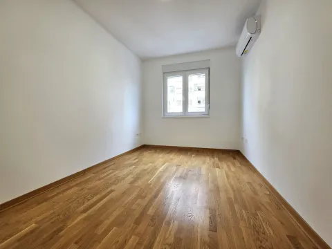 Rent, apartment, 64m², Zagorič, Podgorica - image 9