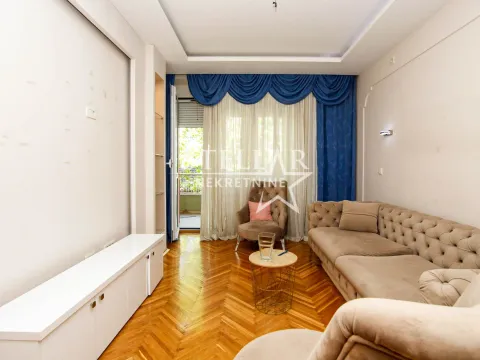 Izdavanje, dvosoban stan, 68m², Centar, Podgorica - image 7